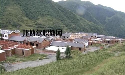 納雍中等職業(yè)學(xué)校2020年報(bào)名條件、招生要求、招生對(duì)象
