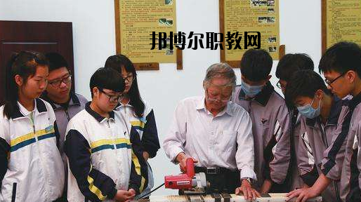 瑞安職業(yè)中等專業(yè)學(xué)校2020年報(bào)名條件、招生要求、招生對(duì)象