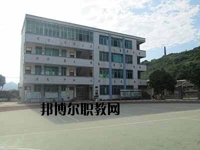 貴州羅甸中等職業(yè)學(xué)校2020年報名條件、招生要求、招生對象