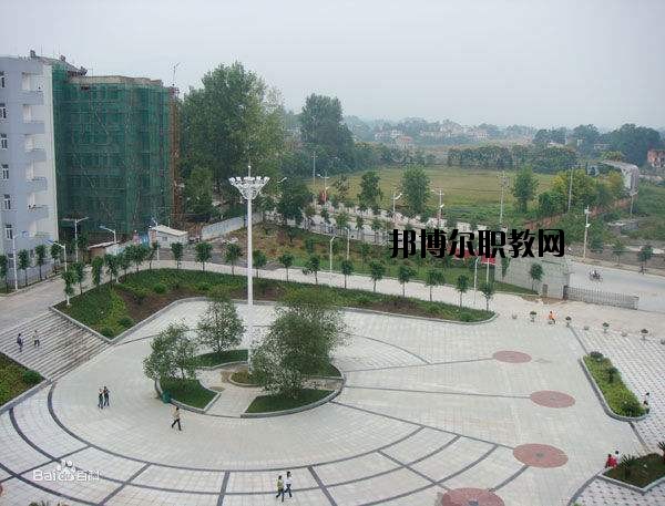 來(lái)鳳中等職業(yè)技術(shù)學(xué)校怎么樣、好不好