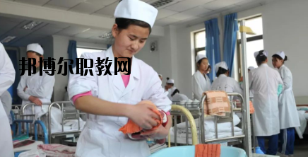 慶陽衛(wèi)生學(xué)校2020年報(bào)名條件、招生要求、招生對(duì)象
