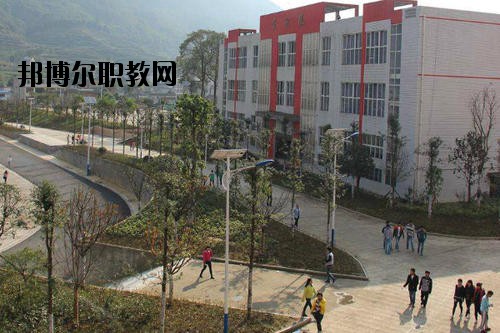 自貢市影視藝術(shù)學校2020年報名條件、招生要求、招生對象