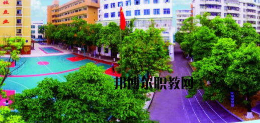 廣西欽州商貿(mào)學校2020年報名條件、招生要求、招生對象 