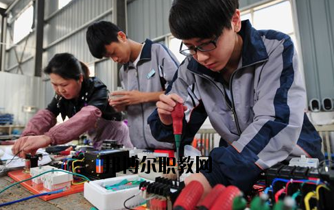 浙江商業(yè)技師學(xué)院報名條件2020年報名條件、招生要求、招生對象