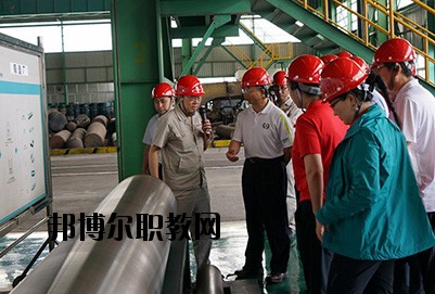 江油市攀長(zhǎng)鋼技工學(xué)校2020年報(bào)名條件、招生要求、招生對(duì)象