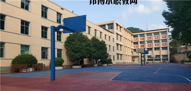 貴州省機械工業(yè)學(xué)校2020年宿舍條件