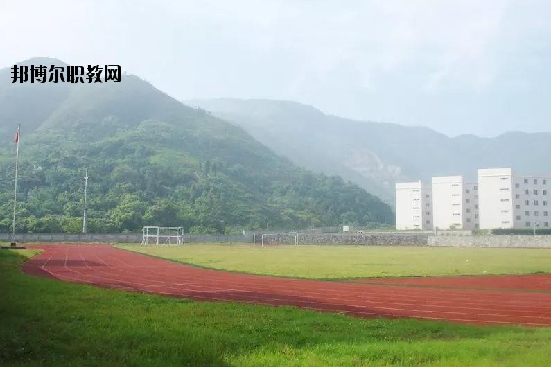 玉環(huán)中等職業(yè)技術(shù)學(xué)校2020年報名條件、招生要求、招生對象