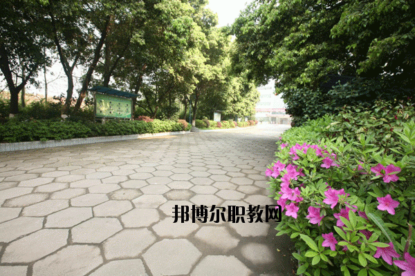 贛州農(nóng)業(yè)學(xué)校2020年報(bào)名條件、招生要求、招生對象 