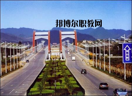 貴州省城鄉(xiāng)建設(shè)學(xué)校怎么樣、好不好