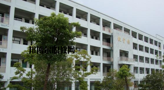 寧波興港職業(yè)高級(jí)中學(xué)怎么樣，好不好