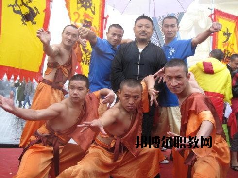 樂山大佛文武學(xué)校2020年報名條件、招生要求、招生對象