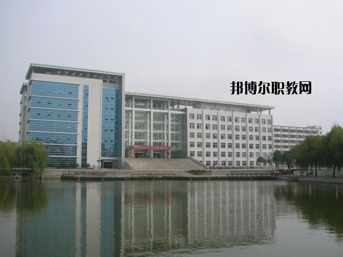 姚安縣職業(yè)高級(jí)中學(xué)2020年學(xué)費(fèi)、收費(fèi)多少