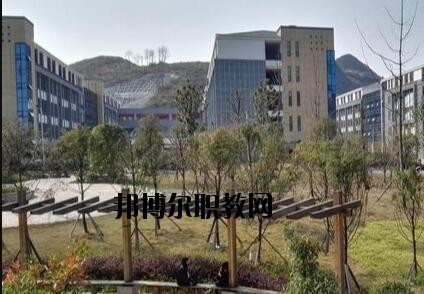 貴州農(nóng)業(yè)機(jī)電學(xué)校2020年報(bào)名條件、招生要求、招生對象