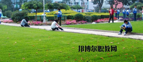 甘肅工業(yè)技師學院2020年報名條件、招生要求、招生對象