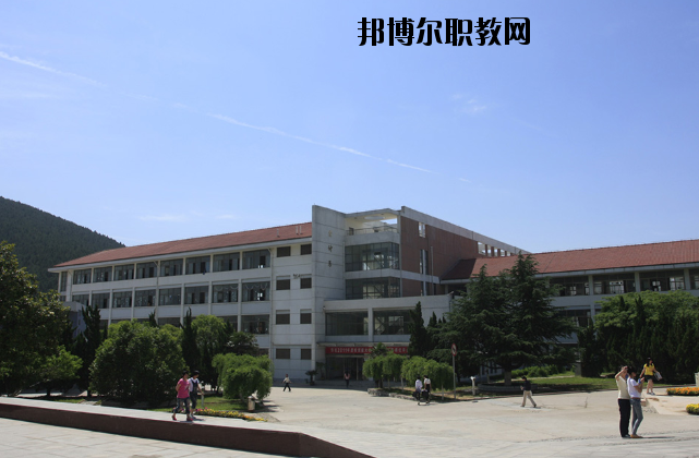 江蘇張家港第三職業(yè)高級中學2020年報名條件、招生要求、招生對象