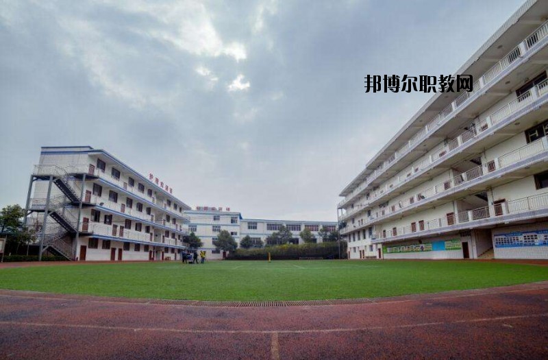 龍南職業(yè)中等專業(yè)學校怎么樣、好不好