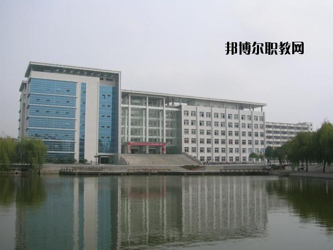 江川縣職業(yè)中學(xué)怎么樣、好不好