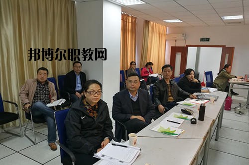 通?？h職業(yè)高級中學地址在哪里