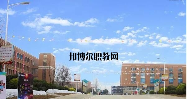 貴陽(yáng)振華藝術(shù)師范職校怎么樣、好不好