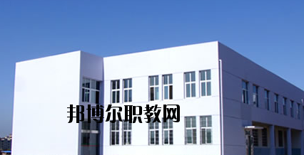 甘肅煤炭工業(yè)技工學(xué)校2020年報(bào)名條件、招生要求、招生對(duì)象