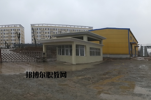 黃石第一技工學(xué)校2020年報名條件、招生要求、招生對象