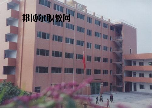 自貢舞蹈學(xué)校2020年報名條件、招生要求、招生對象