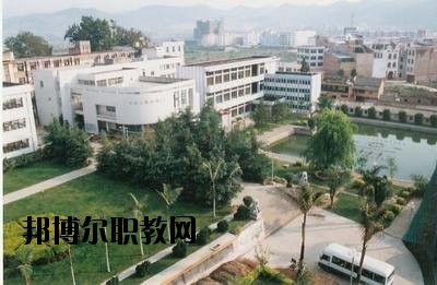 文山司法職業(yè)學(xué)校2020年報(bào)名條件、招生要求、招生對(duì)象