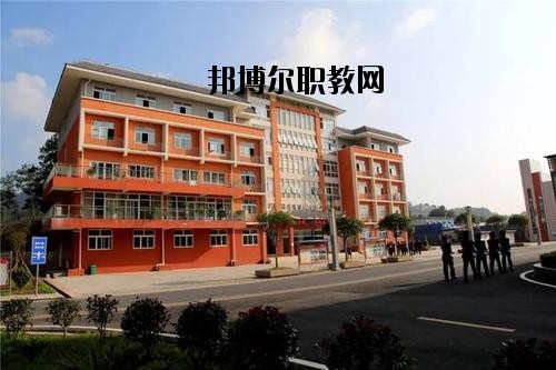 黔東南州國(guó)防科技學(xué)校怎么樣，好不好