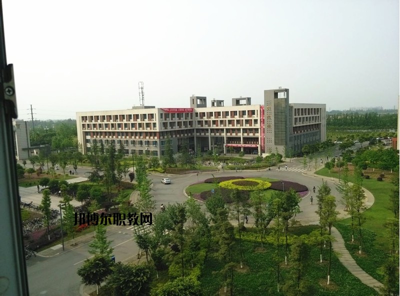 麻城木子店高級(jí)職業(yè)中學(xué)怎么樣、好不好