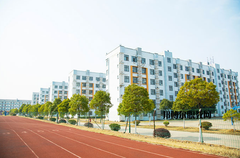 南昌運輸職業(yè)技術(shù)學(xué)校怎么樣、好不好