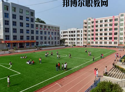 商丘商貿(mào)學(xué)校2021年報名條件、招生要求、招生對象