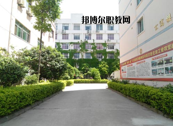 贛州光華職業(yè)技術(shù)學(xué)校2020年報(bào)名條件、招生要求、招生對(duì)象
