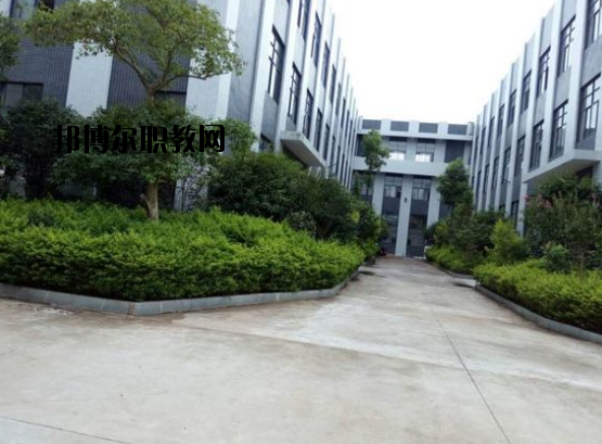 贛州光華職業(yè)技術(shù)學校2020年招生辦聯(lián)系電話