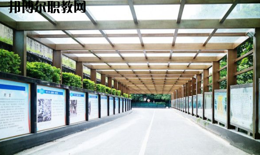 柳州工業(yè)職業(yè)技術(shù)學校2020年有哪些專業(yè)