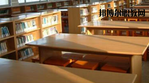 柳州工業(yè)職業(yè)技術(shù)學(xué)校2020年報(bào)名條件、招生要求、招生對(duì)象 