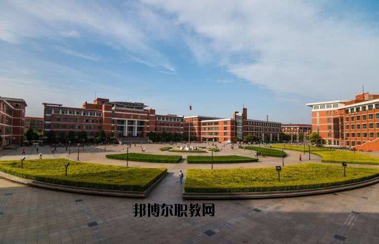 黃州理工中專(zhuān)怎么樣、好不好