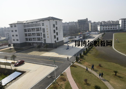 宜豐中等專(zhuān)業(yè)學(xué)校2020年報(bào)名條件、招生要求、招生對(duì)象