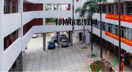 廣州商貿(mào)職業(yè)學(xué)校怎么樣、好不好
