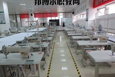 四川屏山職業(yè)技術學校2020年招生辦聯(lián)系電話
