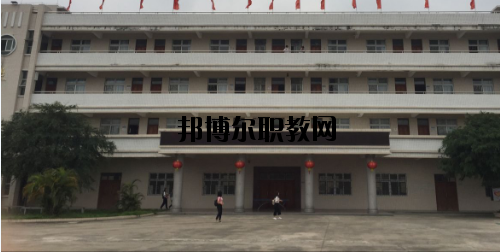 陸豐技工學(xué)校2020年報名條件、招生要求、招生對象