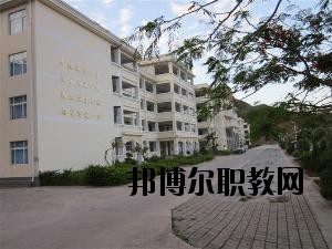 南澗縣職業(yè)高級(jí)中學(xué)2020年報(bào)名條件、招生要求、招生對(duì)象