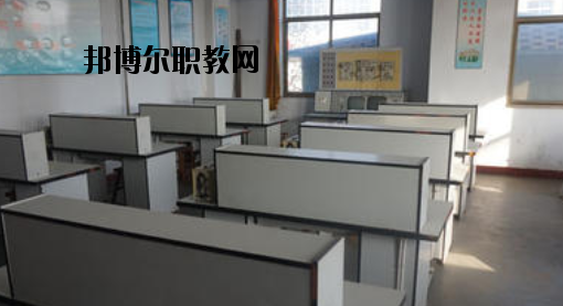 保定富昌中專學(xué)校2020年報(bào)名條件、招生要求、招生對(duì)象 