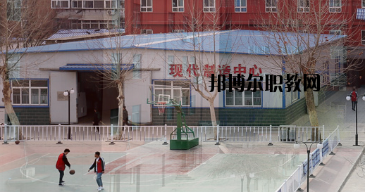 保定技師學(xué)院怎么樣、好不好