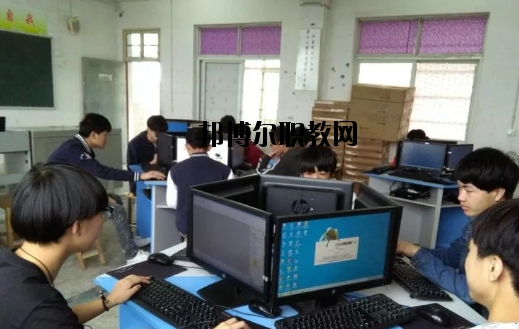 南城職業(yè)中等專業(yè)學(xué)校2020年報名條件、招生要求、招生對象