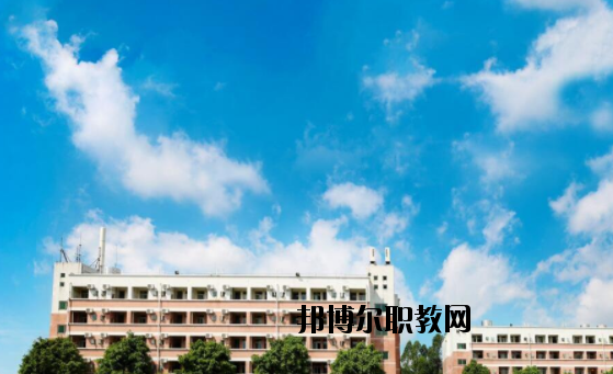 廣州藍(lán)天高級(jí)技工學(xué)校怎么樣、好不好