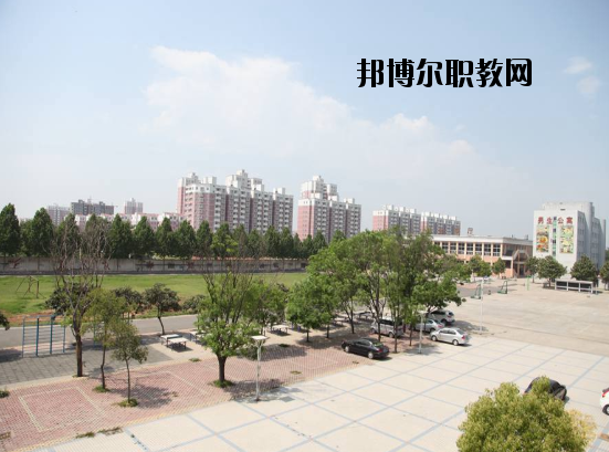 平頂山財經(jīng)學(xué)校怎么樣、好不好
