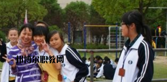 石家莊新世紀(jì)中等專業(yè)學(xué)校怎么樣、好不好