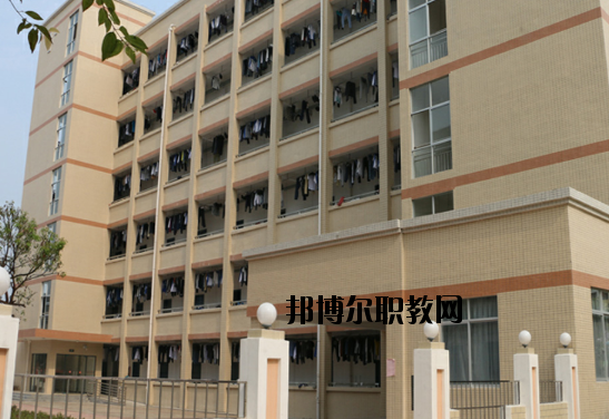 贛州南康區(qū)職業(yè)中等專(zhuān)業(yè)學(xué)校2020年宿舍條件