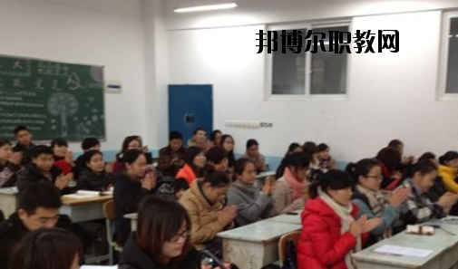 石家莊博信科技中等專業(yè)學(xué)校2020年報名條件、招生要求、招生對象 