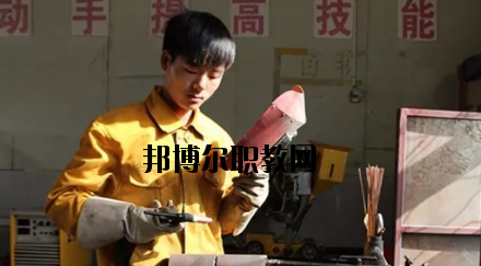 靈臺(tái)職教中心2020年報(bào)名條件、招生要求、招生對(duì)象